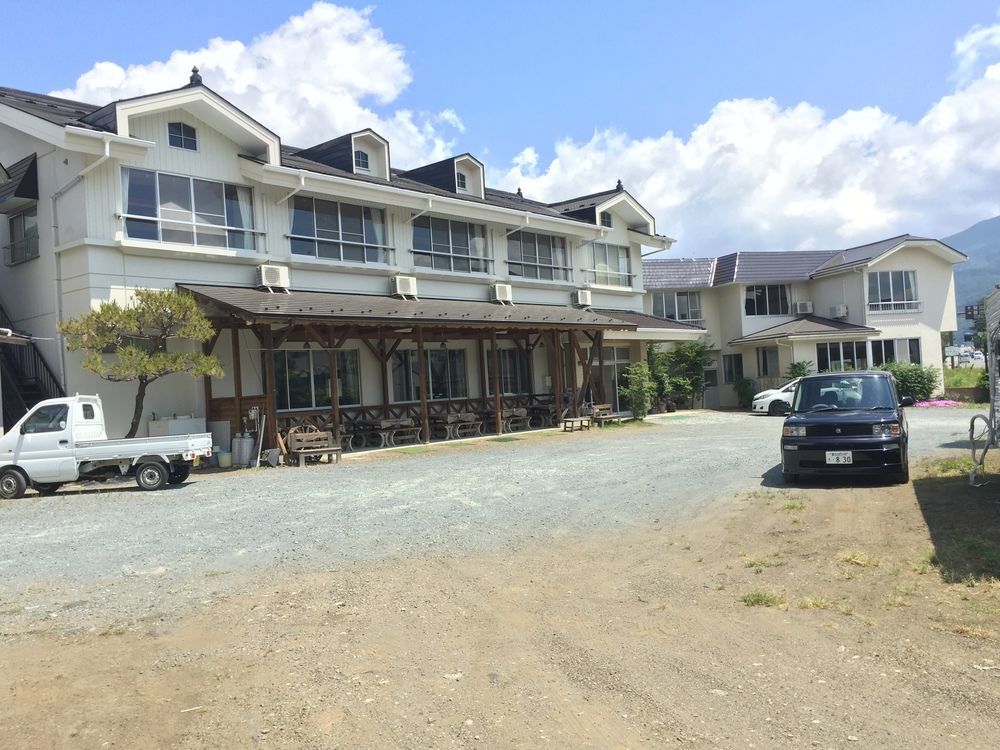 Village Sun Lake Kawaguchiko Fujikawaguchiko Εξωτερικό φωτογραφία